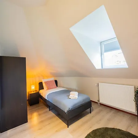 Alphabet - Zwart Janstraat 43