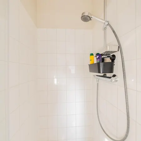 Alphabet - Zwart Janstraat 43 *