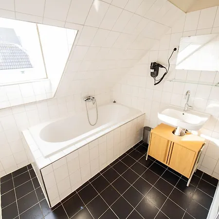 Alphabet - Zwart Janstraat 43