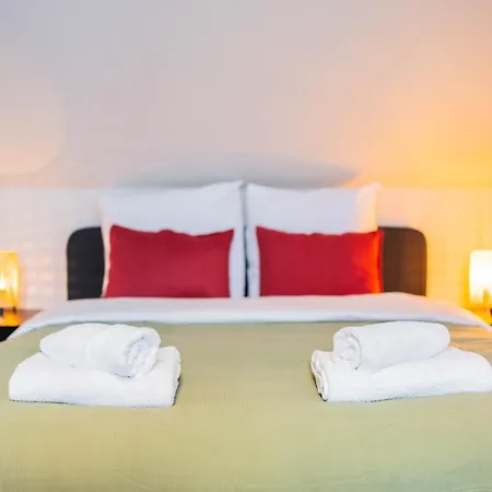 Alphabet - Zwart Janstraat 43 * 로테르담