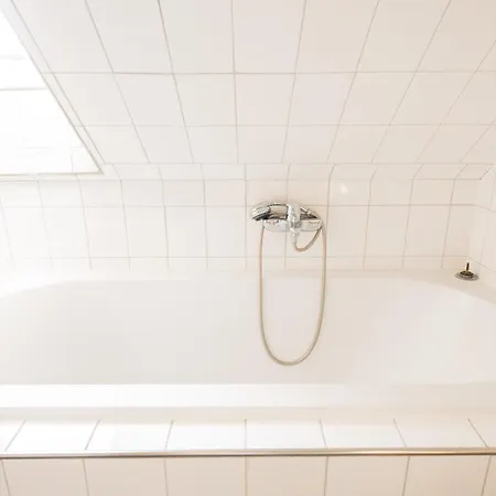 Apartament Alphabet - Zwart Janstraat 43