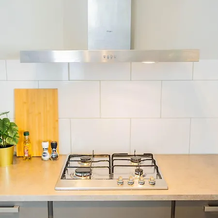 Alphabet - Zwart Janstraat 43 * 로테르담