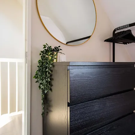 Alphabet - Zwart Janstraat 43 * Rotterdam