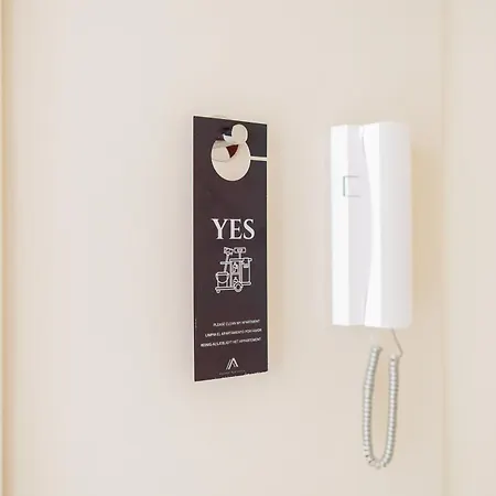 Alphabet - Zwart Janstraat 43 Apartament