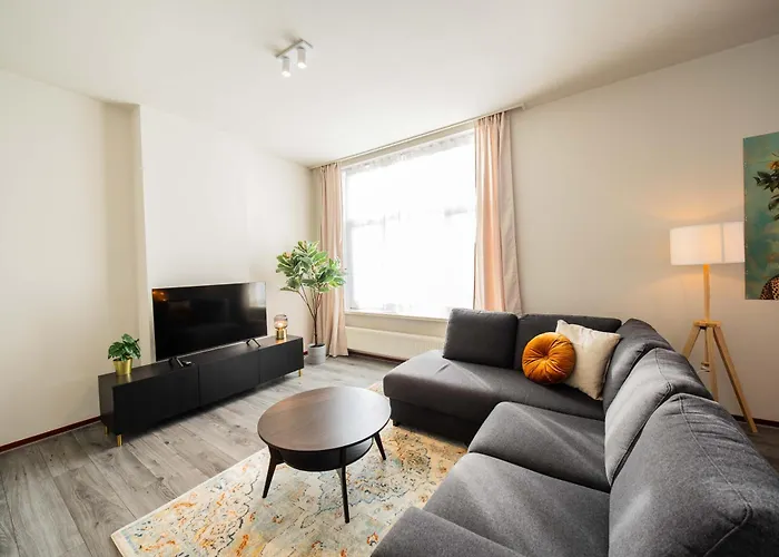 Alphabet - Zwart Janstraat 43 Apartamento