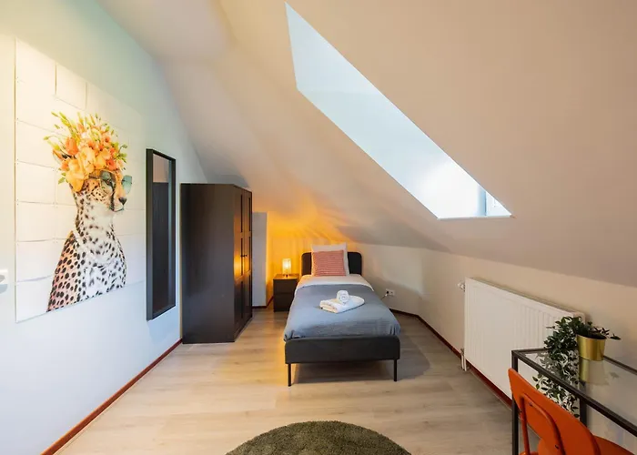 Apartamento Alphabet - Zwart Janstraat 43