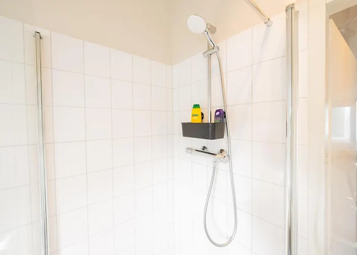 Alphabet - Zwart Janstraat 43 *