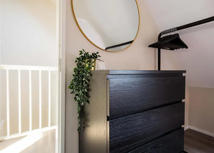 Alphabet - Zwart Janstraat 43 * Róterdam