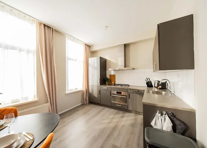 Apartamento Alphabet - Zwart Janstraat 43