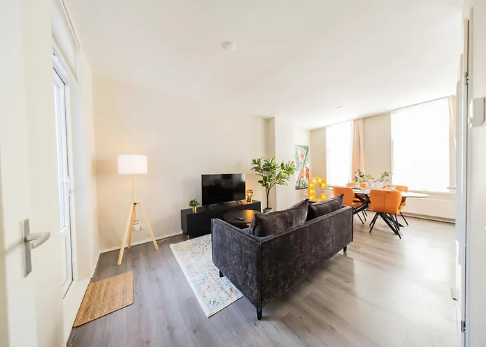 Alphabet - Zwart Janstraat 43 Roterdão