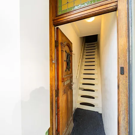 Apartman Alphabet - Zwart Janstraat 43 Rotterdam