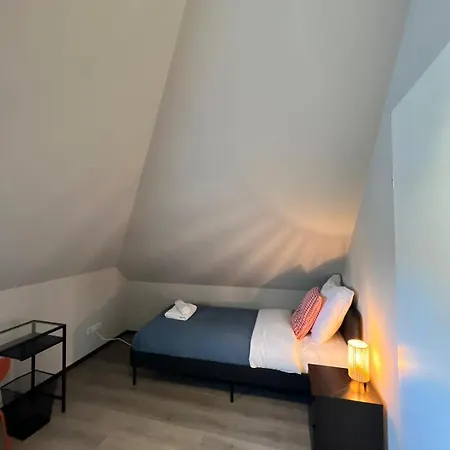 Apartman Alphabet - Zwart Janstraat 43 Rotterdam